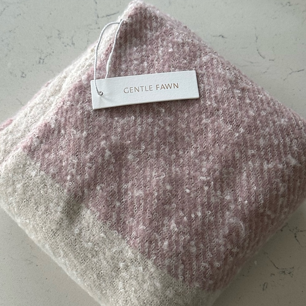 Gentle Fawn Huntington Scarf - Picture 1 of 4